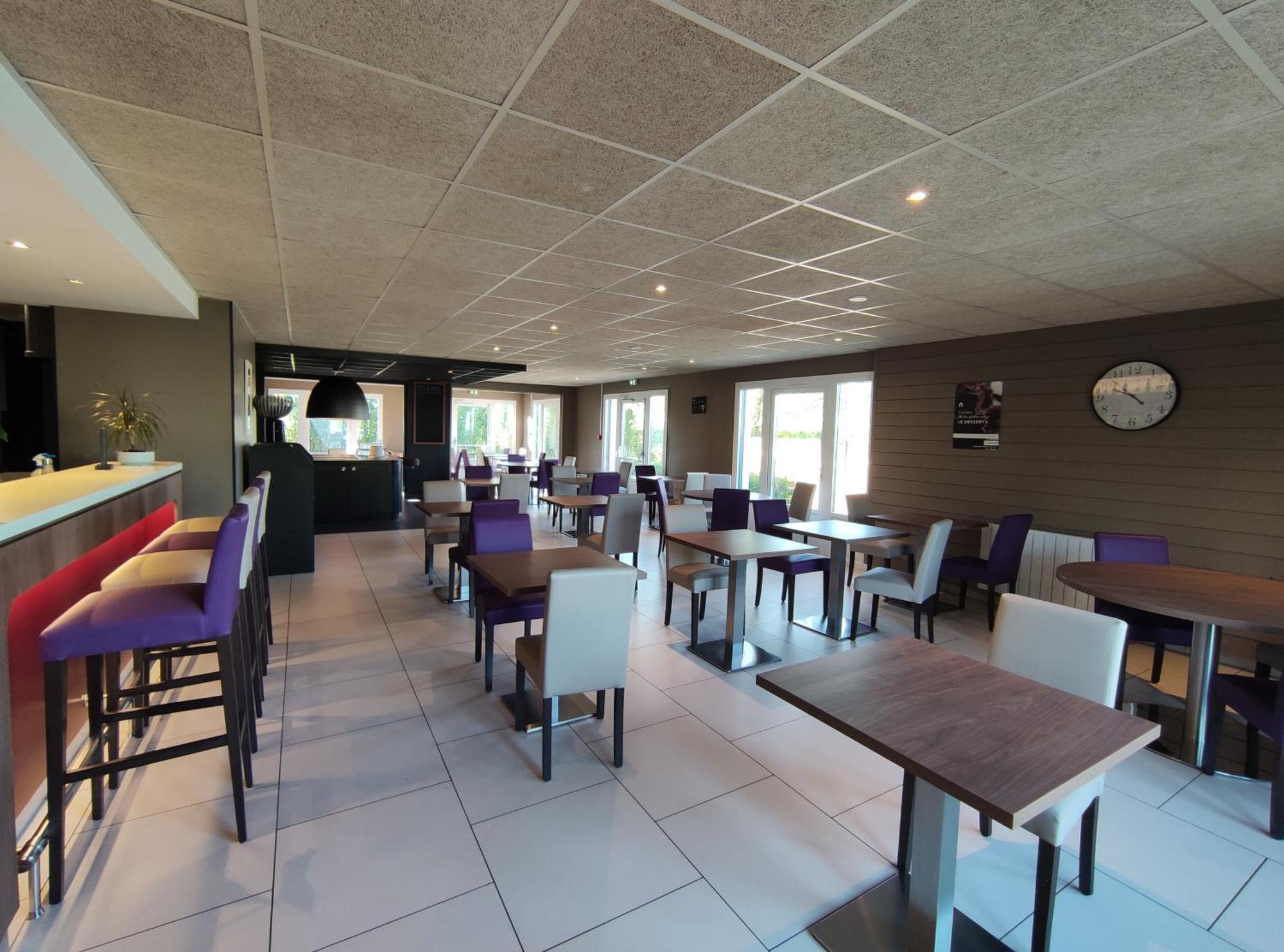 Campanile Sable-Sur-Sarthe Vion Hotel Exterior foto